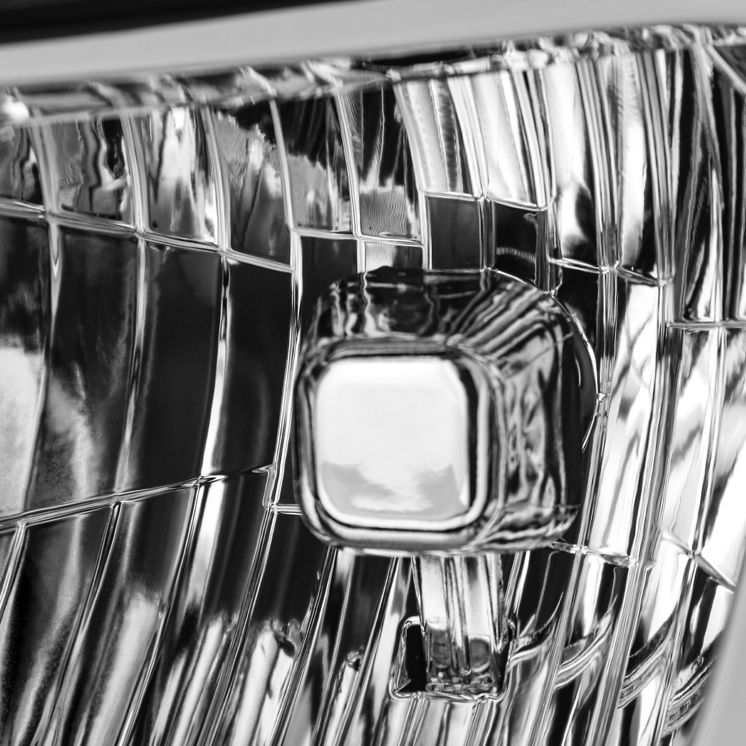 AKKON - Fits 2013 2014 2015 2016 2017 Chevy Traverse [Halogen Type] Chrome Headlights Pair Headlamps Driver Left+Passenger Right