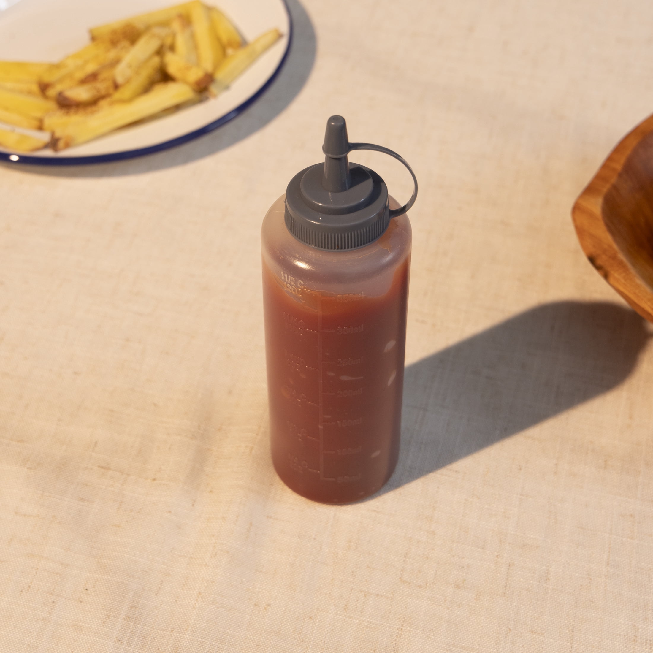 Elements by Thyme & Table Squeeze Bottle in Blue for Condiments