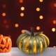 thumbnail image 3 of Luz De Escultura De Lámpara De Calabaza De Halloween Vívida Para De Noche De Estante De Oficina Jinwen Lámpara de calabaza de Halloween, 3 of 8