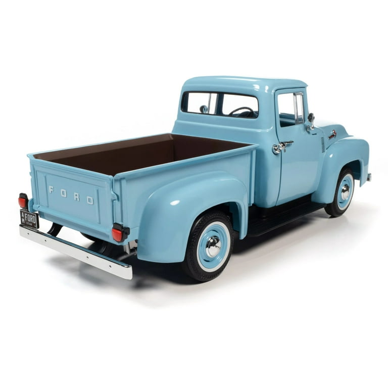 1956 Ford F-100 Pickup w/ Guile Figure, Street Fighter