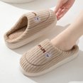 thumbnail image 3 of Zapatillas de algodón de invierno para mujer, suela gruesa, para interior, cálidas y cómodas, además de terciopelo para interior, antideslizantes, para hombre, 3 of 5
