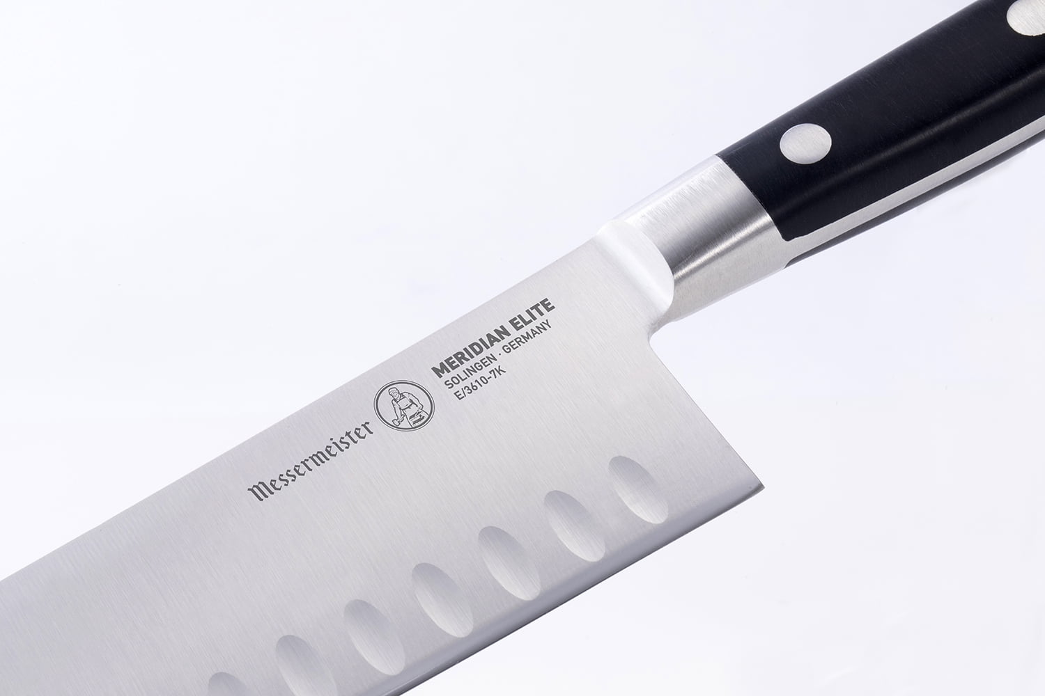 Messermeister Meridian Elite 7-Inch Kullenschliff Santoku Knife