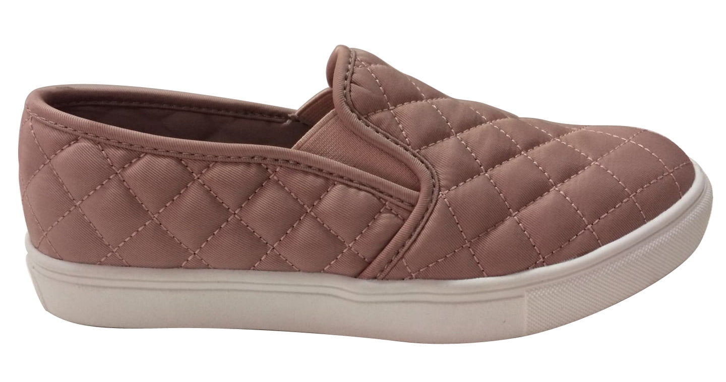 Walmart store quilted shoes