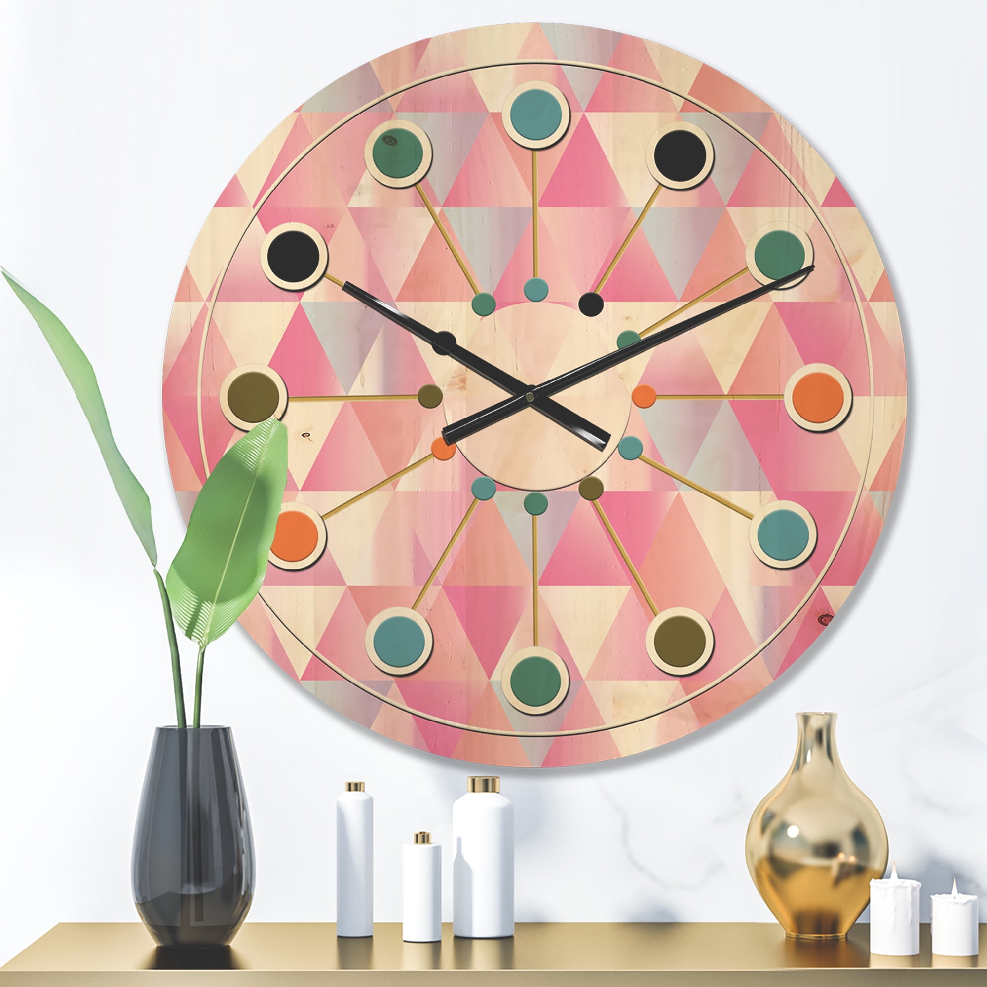 Designart 'Diamond Retro Pattern VI' Mid-Century Modern Wood Wall Clock