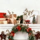 thumbnail image 4 of Rama de Pino Verde y Rojo de Plástico Flexible | Zmm251106001 | Decoración Navideña Artificial de 43 Cm para Coronas, Centros de Mesa, Repisas y Cajas de Regalo, 4 of 6