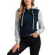 thumbnail image 1 of CHAQUETA DE DENIM LAVADO PARA MUJER INSPIRE CHIC CON MANGAS DE CONTRASTE Y CAPUCHA CON CORDÓN, CIERRE DE BOTONES, TALLA S, AZUL PROFUNDO, 1 of 6