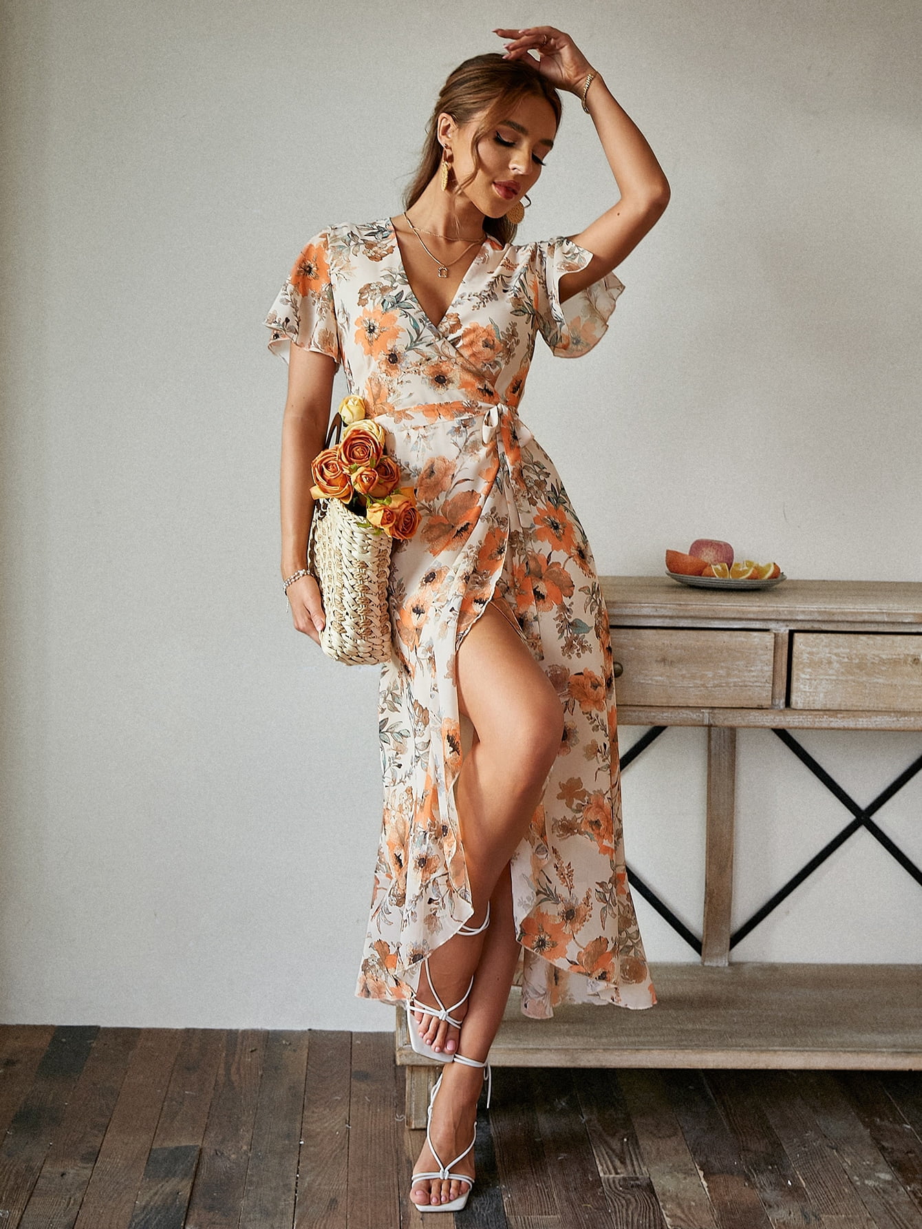 Simplee Floral Butterfly Sleeve Wrap 