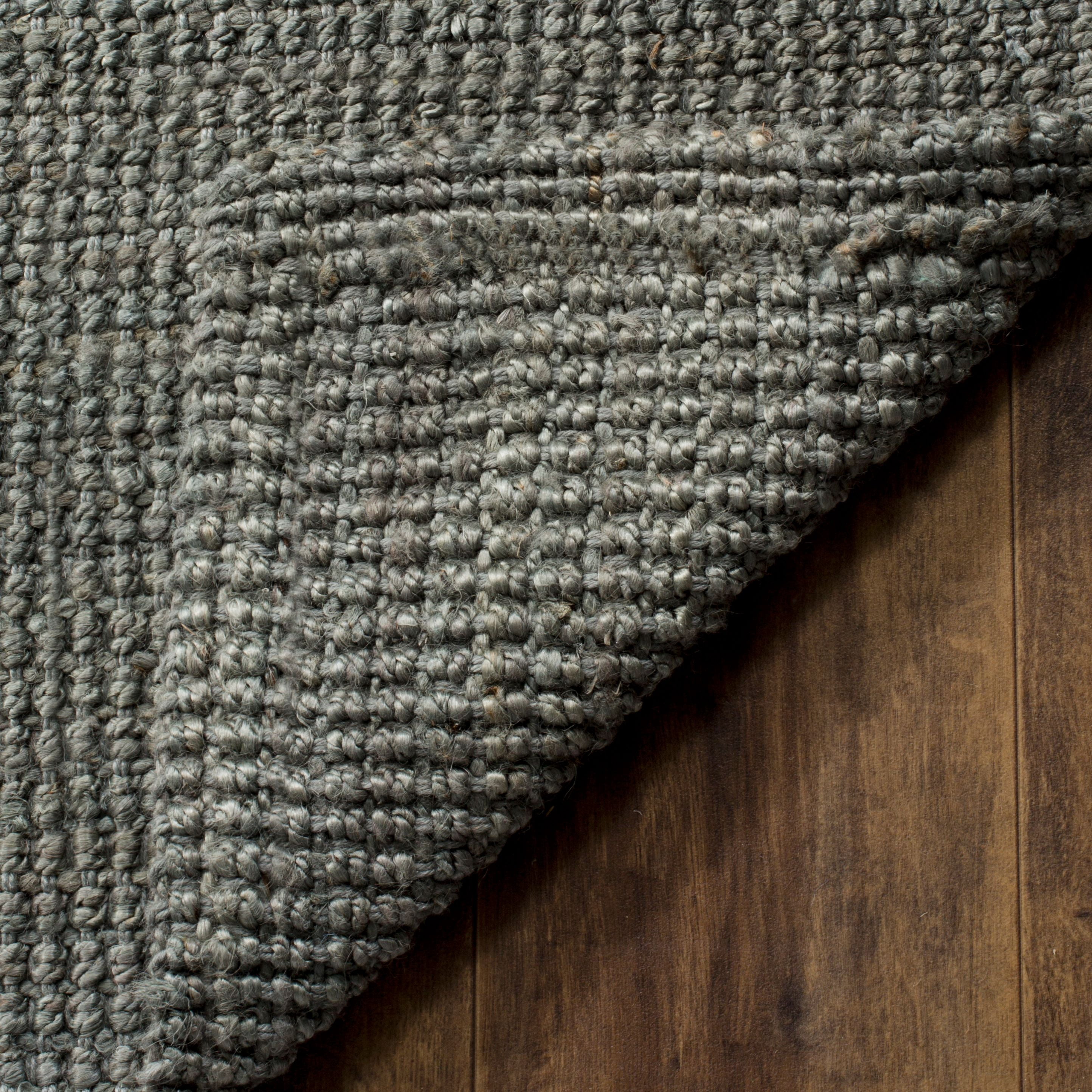 SAFAVIEH Accent Rug 3x5 - Natural Fiber Collection - Scandinavian Design, Green & Grey, Jute, Hand Woven Pattern, Ideal for Entryway, Kitchen, Living Room, Office, Bathroom, Bedside (NF730B)