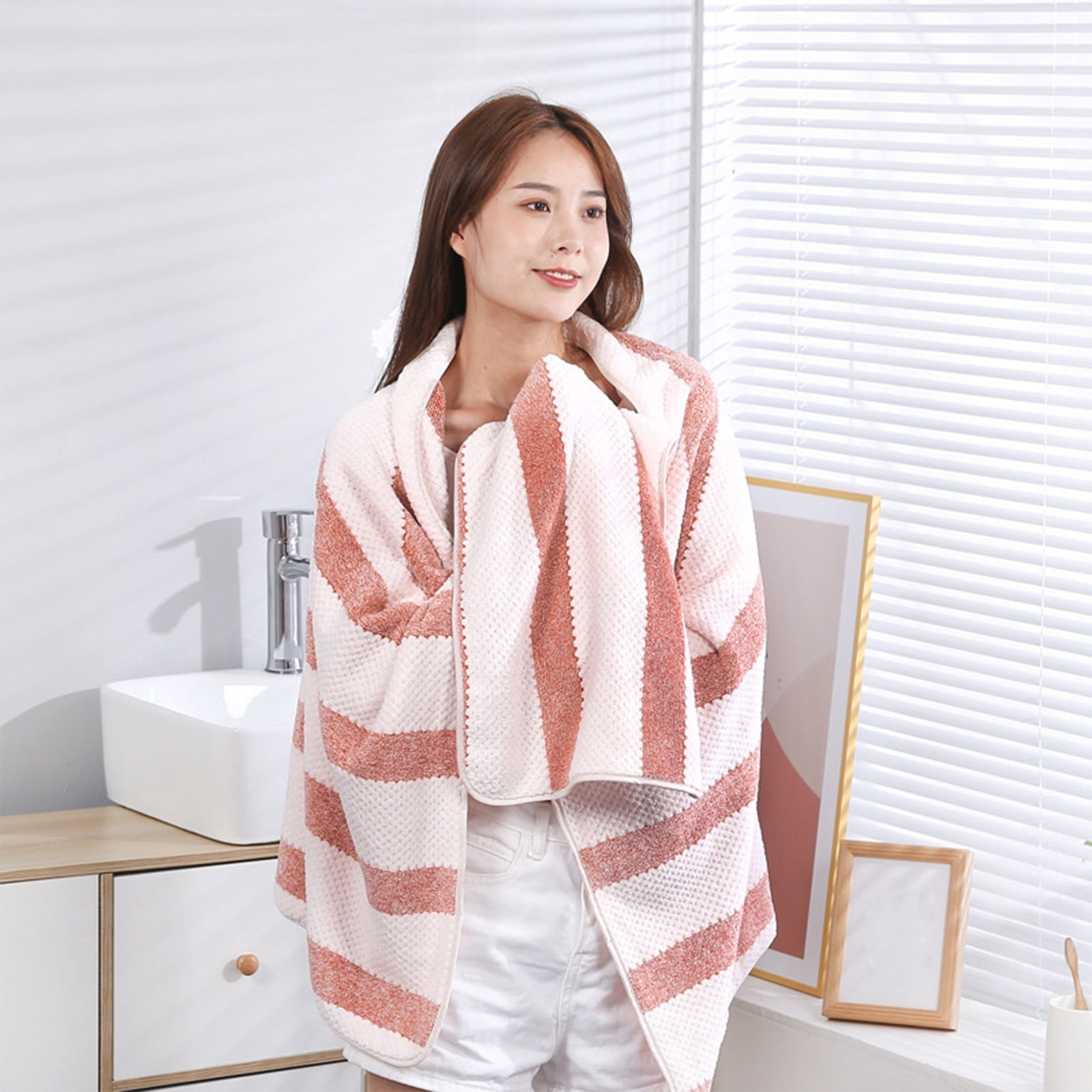 Lot De 4 Serviettes De Bain En Microfibre Douce Et Velours Corail Très Absorbant à Séchage Rapide Pour Le Bain, Le Fitness, La Salle De Bain, Le Sport, Le Yoga, Les Voyages