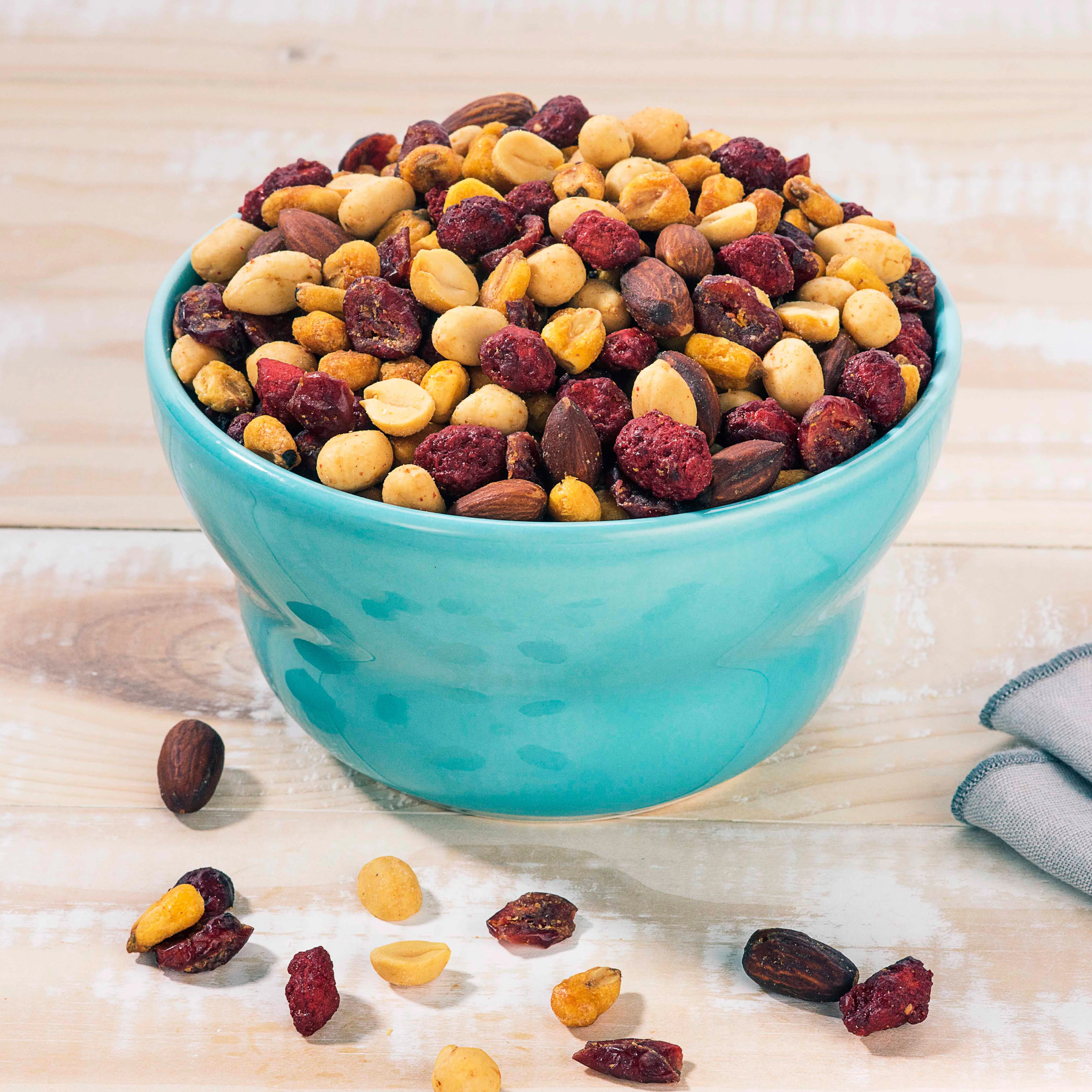 Granuts Cranberry Trail Mix, 1.76 oz., Pack of 1, Assorted Nuts, Fish-Free, Allergens: Peanuts and Almonds