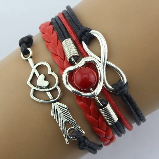 Bracelets Hand Chain with Retro Heart Pearl and Colored Cord Layered Design for Everyday Style Lightweight Alloy Craftsmanship Fashion Accessory