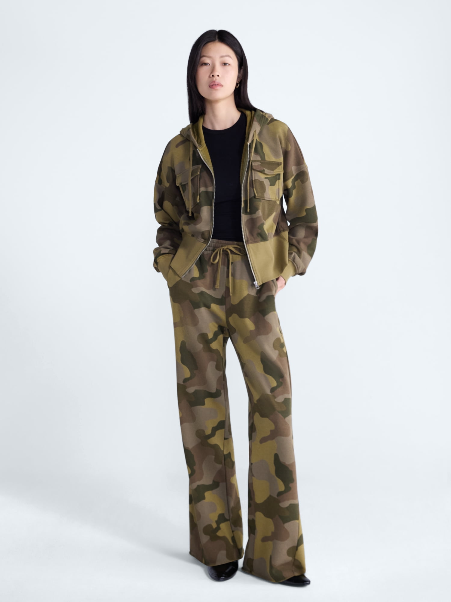 Scoop Women’s and Women's Plus Fleece Flare Leg Sweatpants, Regular and Short Lengths, Sizes XS-4X