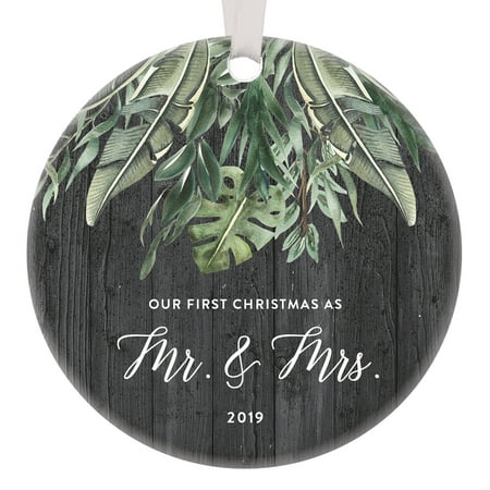 Mr & Mrs First Christmas Ornament 2019 1st Newlywed Wedding Married Couples Personalized Xmas Tree Decorations Marriage Keepsake Rustic Farmhouse Small Flat 3