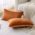 thumbnail image 4 of (30x50 cm, Naranja)Juego de 2 Fundas de Cojines Decorativas con Pompones de Terciopelo Suave Fundas de Almohada Decoración del Hogar Fundas de Cojines para Sofá Cama Silla Dormitorio Sala de Estar JM, 4 of 5