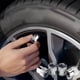 thumbnail image 5 of Juego de luces de protección del manillar de la motocicleta | Aleación de aluminio | Protección contra la suciedad y los impactos | Elegante diseño de rayas | Resistente a la erosión | Se adapta a, 5 of 6