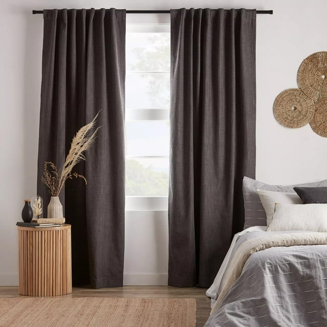 Bouclair Chita Charbon Rideau Occultant à Pattes Arrière 52x96 Po (132x244 cm)