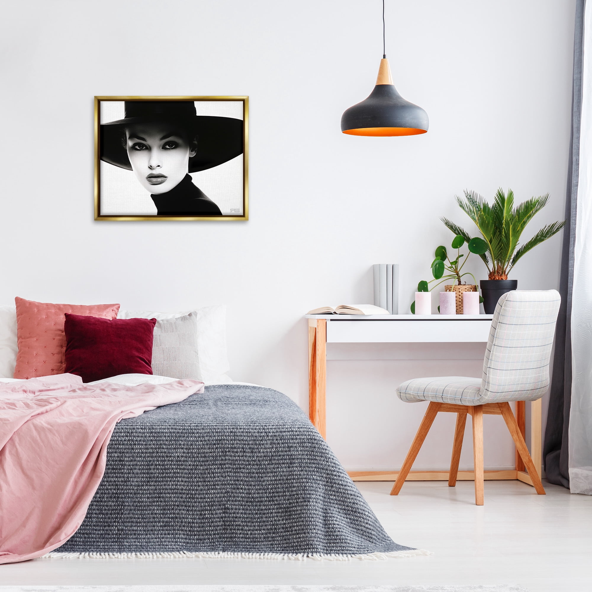 Stupell Industries Female Fashion Portrait Beauty & Fashion Painting Gold Floater Framed Canvas Art Print Wall Art, 31 x 25