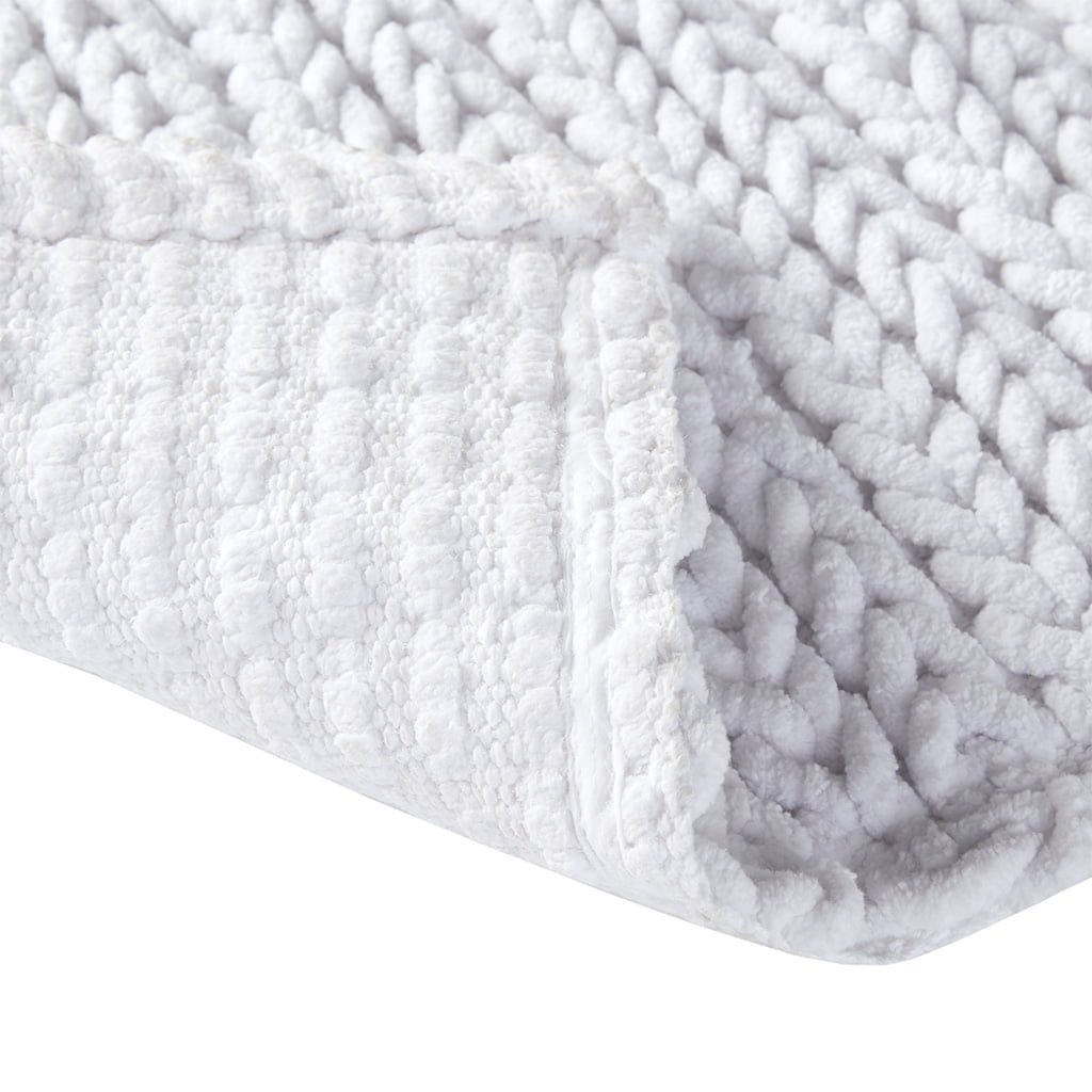MAYEERTY 100% Cotton Chenille Chain Stitch Rug, 17"W x 24"L, White