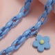 thumbnail image 2 of Colgante en forma de flor Bling Bling Cadena de cubierta facial Color brillante Azul, 2 of 3