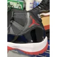 thumbnail image 4 of Ni - ke Air Jordan 11 Retro Bred 2019 Size 9 Mens nice condition!!, 4 of 5