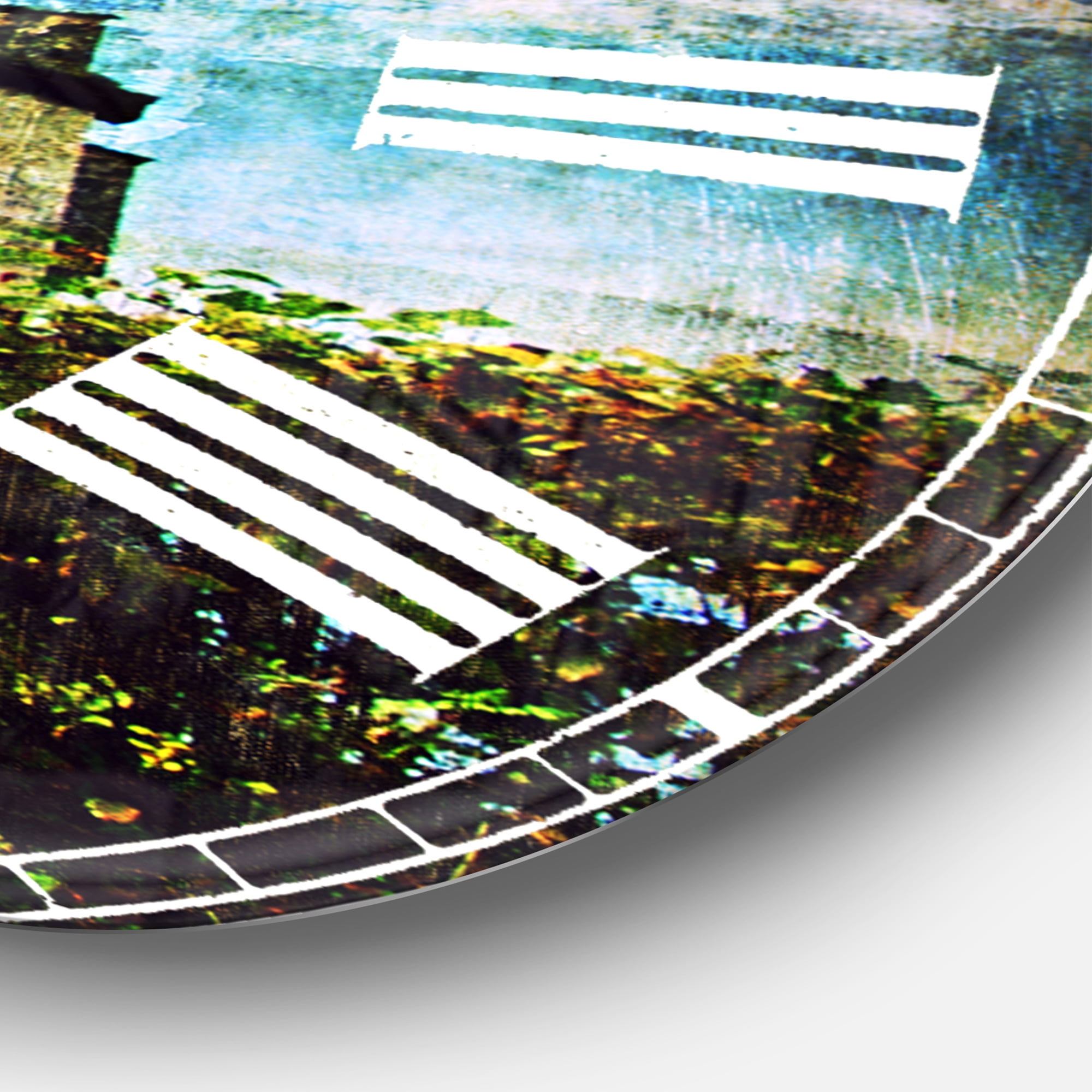 Designart 1 in French,Country,Modern Wall Clock
