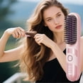 thumbnail image 2 of Plancha y rizador de pelo inalámbrico 2 en 1 con cepillo iónico anti-quemaduras, 3 niveles de calor, color rosa., 2 of 5