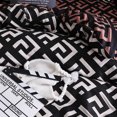 thumbnail image 3 of Juego de Cama Negro con Funda de Almohada Diseño Geométrico, 3 of 5