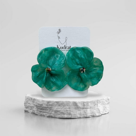 Caribbean Turquoise Flowers