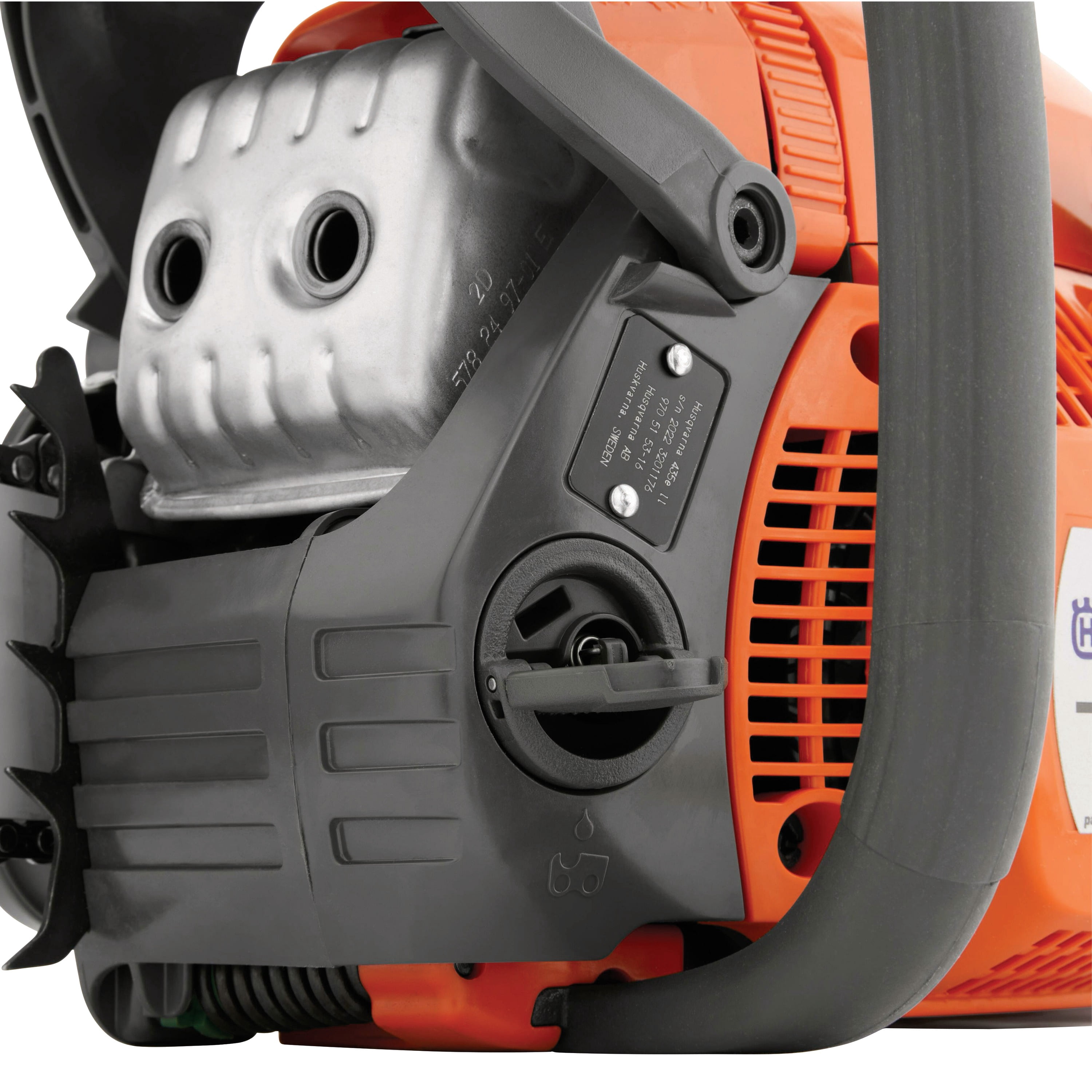 Husqvarna 440 Gas Chainsaw, 40-cc 2.4-HP, 2-Cycle X-Torq Engine, 18 Inch Chainsaw with Smart Start, For Wood Cutting and Tree Trimming, 970612318, Orange