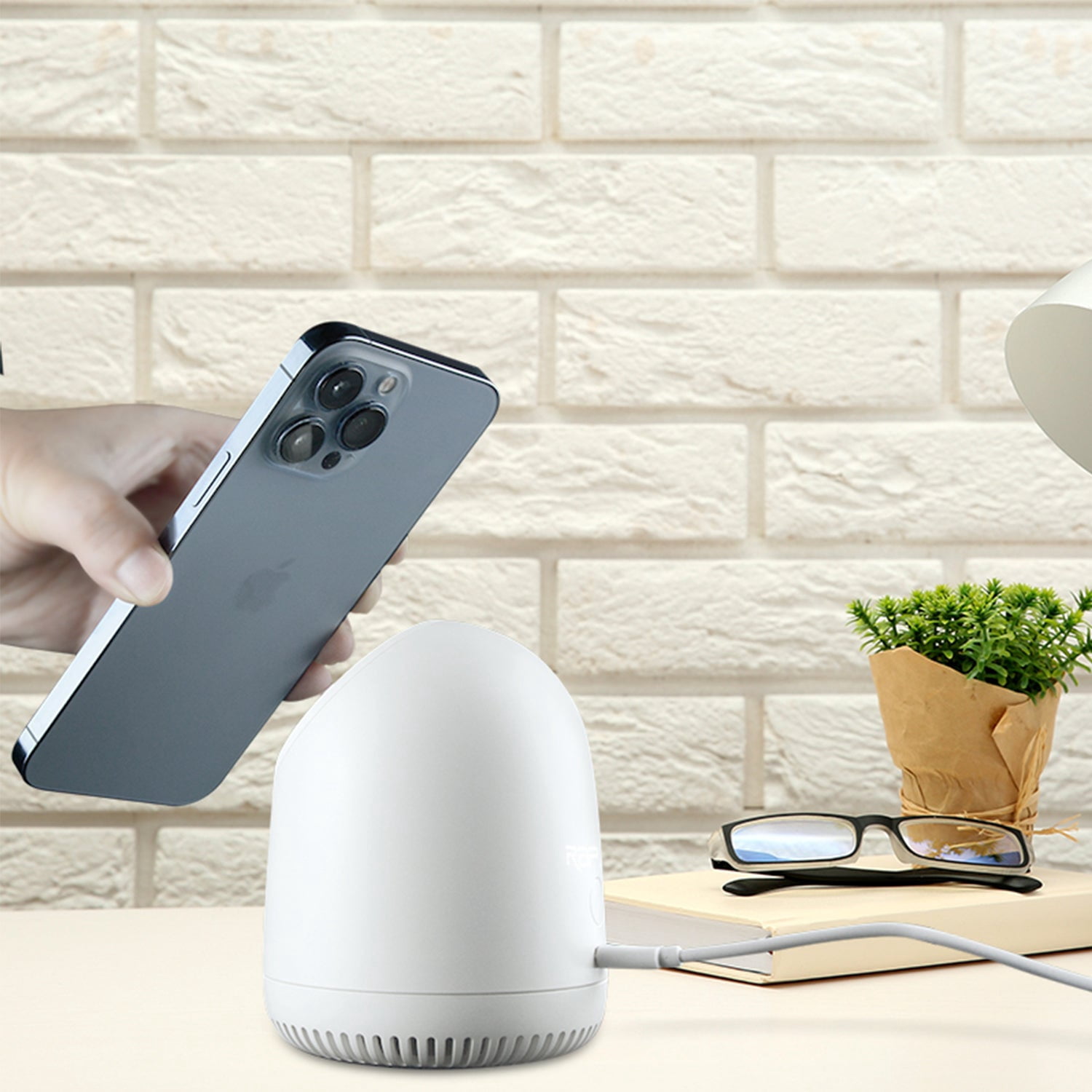 Capo Magnetic Wireless Charger, Portable Bluetooth Speaker & Stand for iPhone 14/14 Pro 13/13 Pro/13 Pro Max/13 Mini/12/12 Pro/12 Pro Max/12 Mini