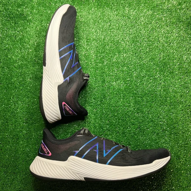 New Balance Fuelcell Prism v2 Men’s Size 11 Running Shoes ‘Black/Deep Voilet’