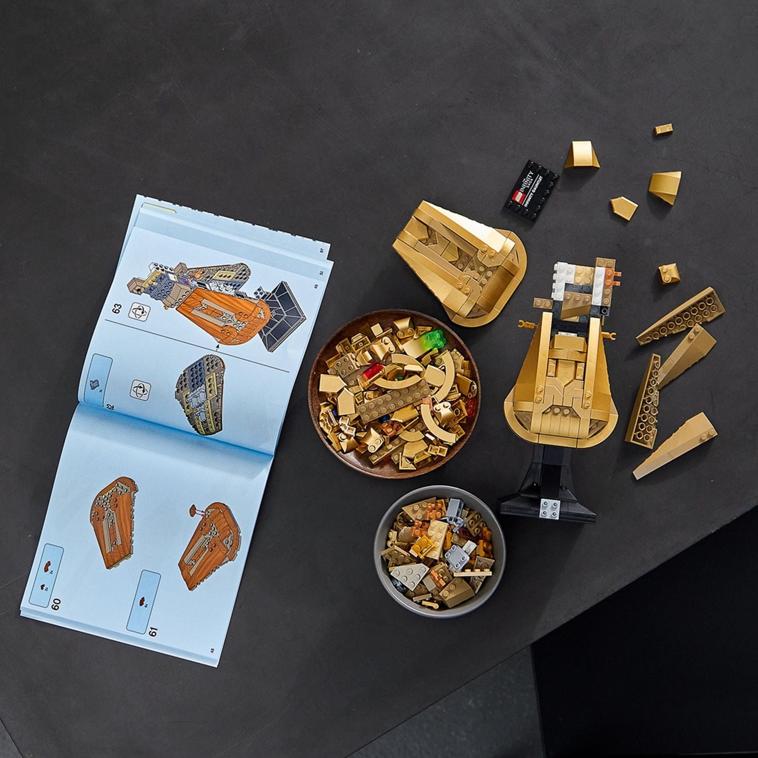 LEGO Marvel Le Gant de l’infini 76191 Ensemble de construction (590 pièces) Comprend 590 pièces, 18+ ans