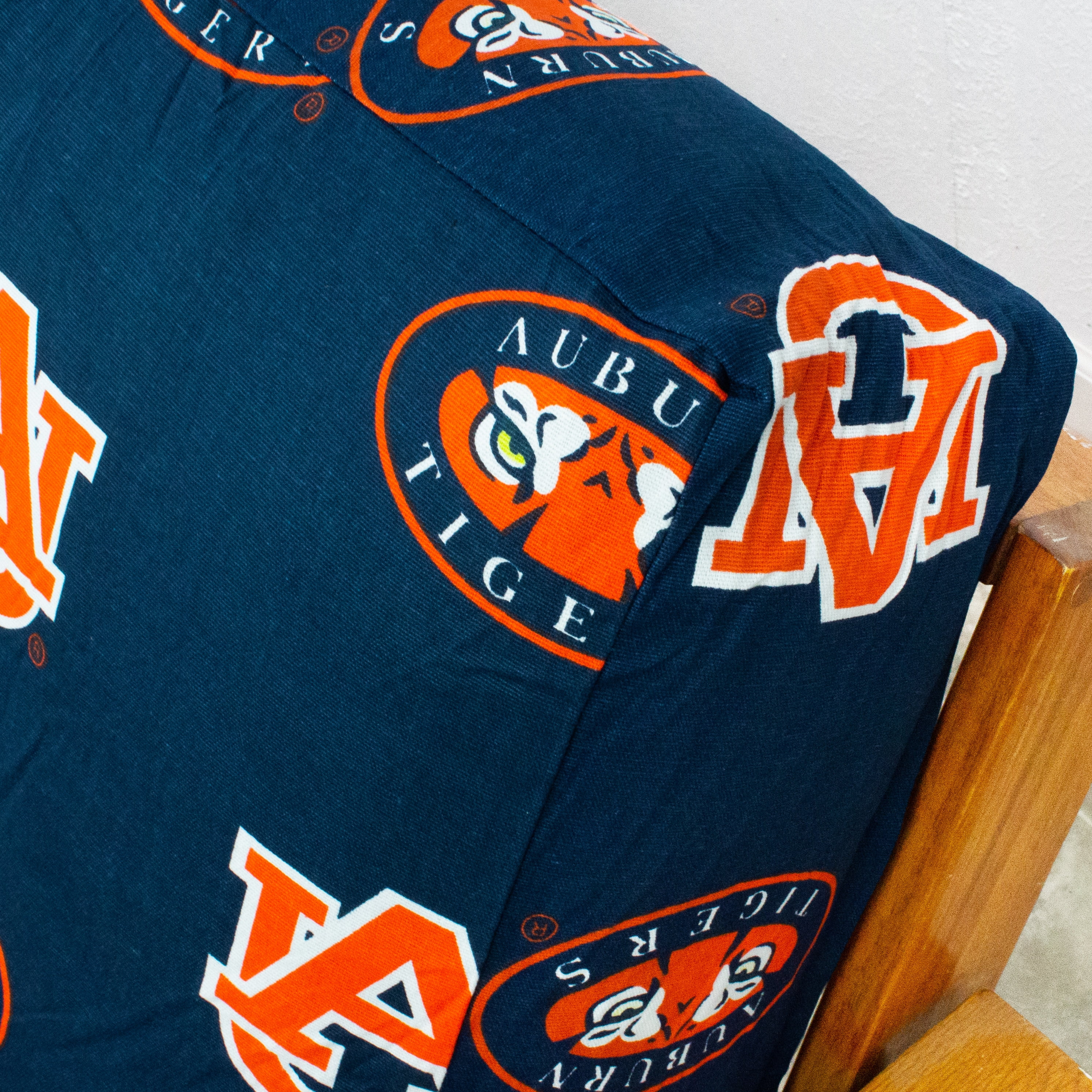 Auburn Tigers Futon Cover - Full size fits 6 and 8 inch mats