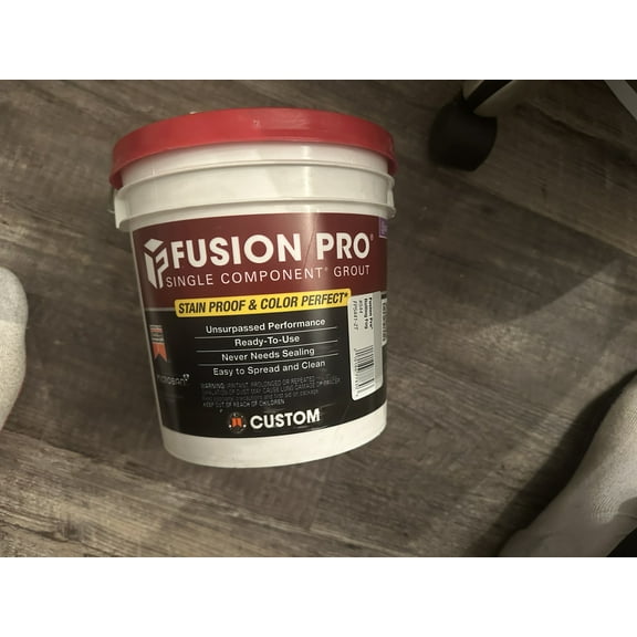 Fusion Pro Single Component Grout 1 gallon Rolling Fog #544