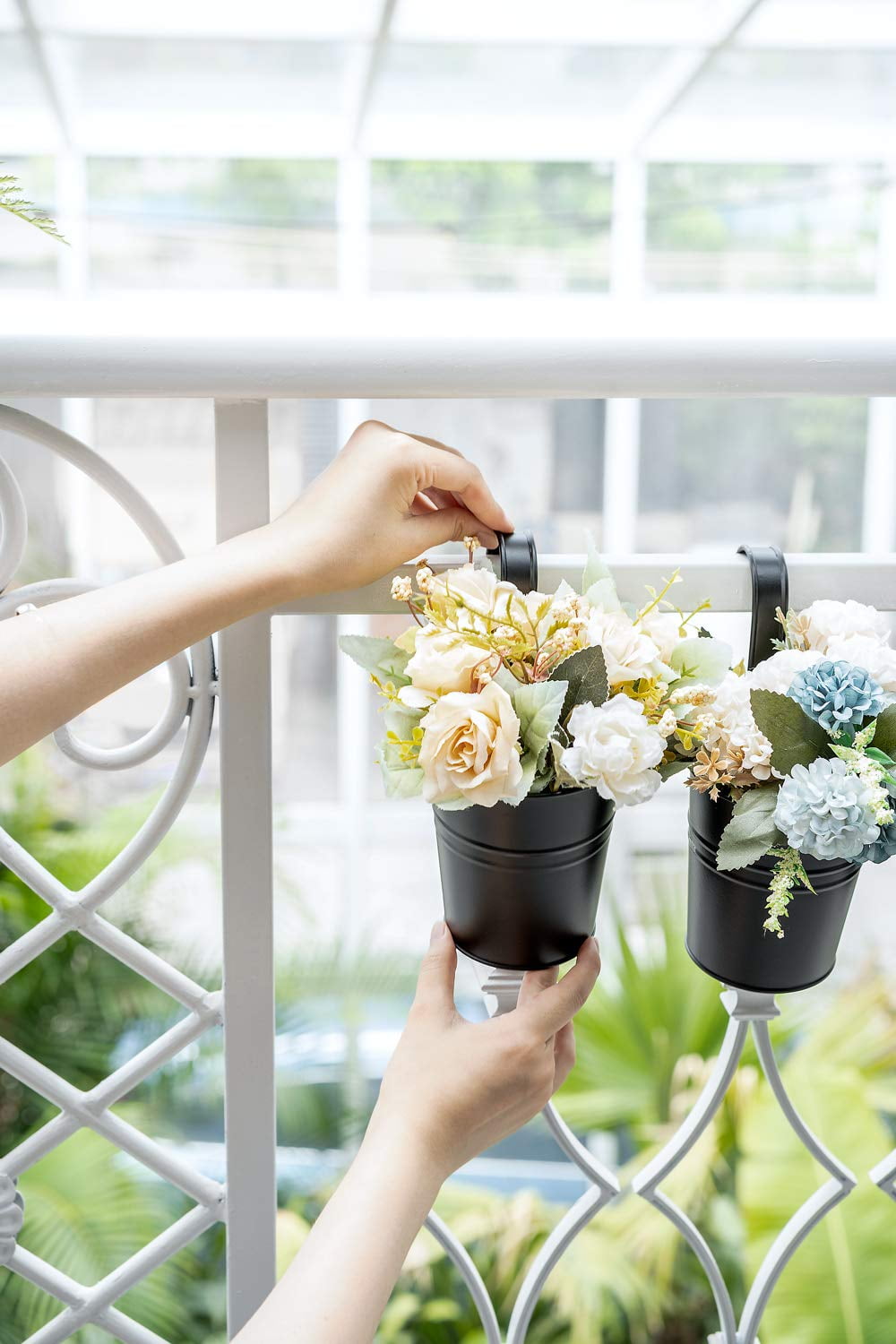10 Pcs Hanging Flower Pots Metal Iron Bucket Planter for Railing Fence Balcony Garden Home Decoration Flower Holders with Detachable Hooks, White, 4 inches