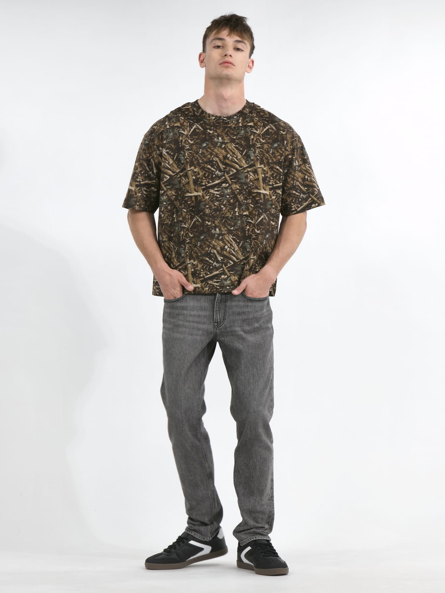 No Boundaries All Gender Cotton Oversize Tee with Short Sleeves, Men's and Big Men's