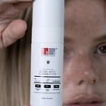 thumbnail image 4 of Corrector de Manchas Oscuras DIVINE SKIN LABORATORIES Frasco 30 ML, 4 of 4