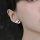 thumbnail image 2 of Diferentes pendientes de pupila para mujer, estilo ojo de gato, diseño personalizado, ligero y lujoso, pendientes de ojo de gato con aguja de plata 925, 2 of 6