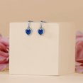 thumbnail image 3 of JeenMata Pendientes con Forma de Corazón para Siempre de Zafiro Azul de 1,25 Quilates (Piedra Natal de Septiembre) Bañados en Oro Blanco de 18 K sobre Plata, 3 of 7