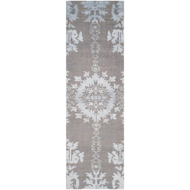 Safavieh Stone Wash 5' X 8' Hand Knotted Rug in Gray