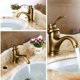 thumbnail image 2 of Antique Retro Robinet De Bain Bassin Européen Chaud Et Froid Lavabo De La Salle De Bains Mitigeur en Bronze Finition Cruches Vintage Spray Dessin Balcon Bar Toilettes Lave-Mains Robinet d'eau Kuyhfg Bienvenido a Kuyhfg, 2 of 5