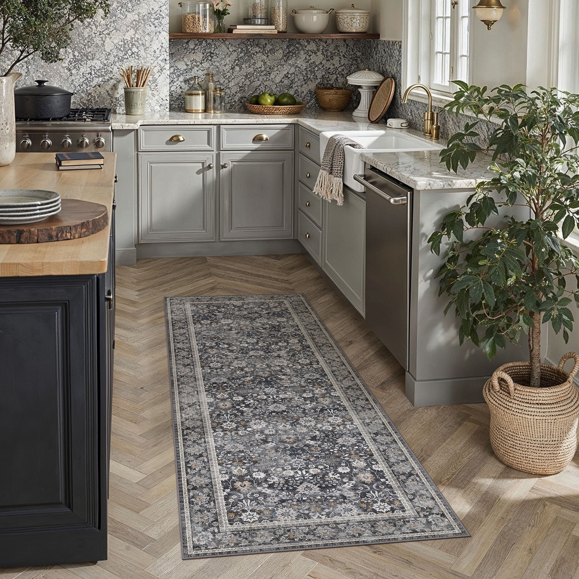BERTHMEER 2'x6' Runner Rugs for Hallway Kitchen Entryway Bathroom Washable Non-slip, Black