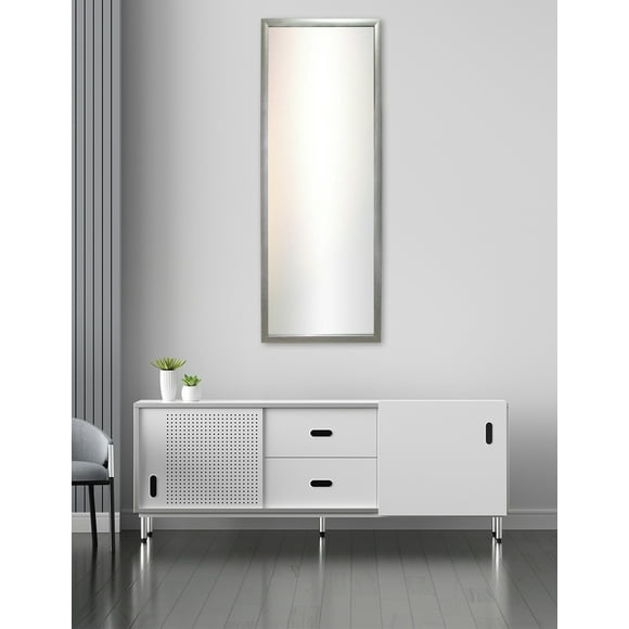 Espejo decorativo cuerpo entero color plata brillante Dii Frame Reflejo plateado