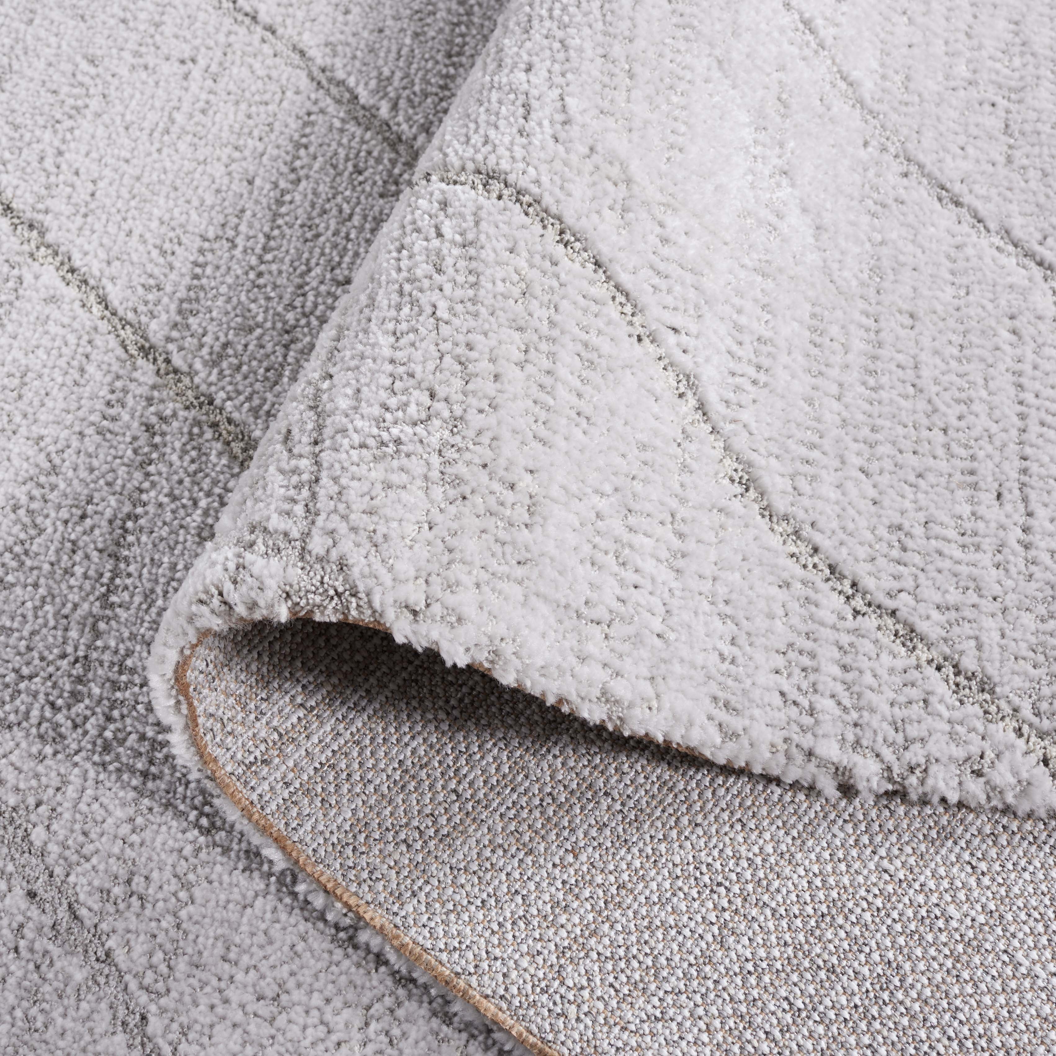 SAFAVIEH Neptune Jaxon Striped Area Rug, Light Gray/Gray, 6'7" x 6'7" Round