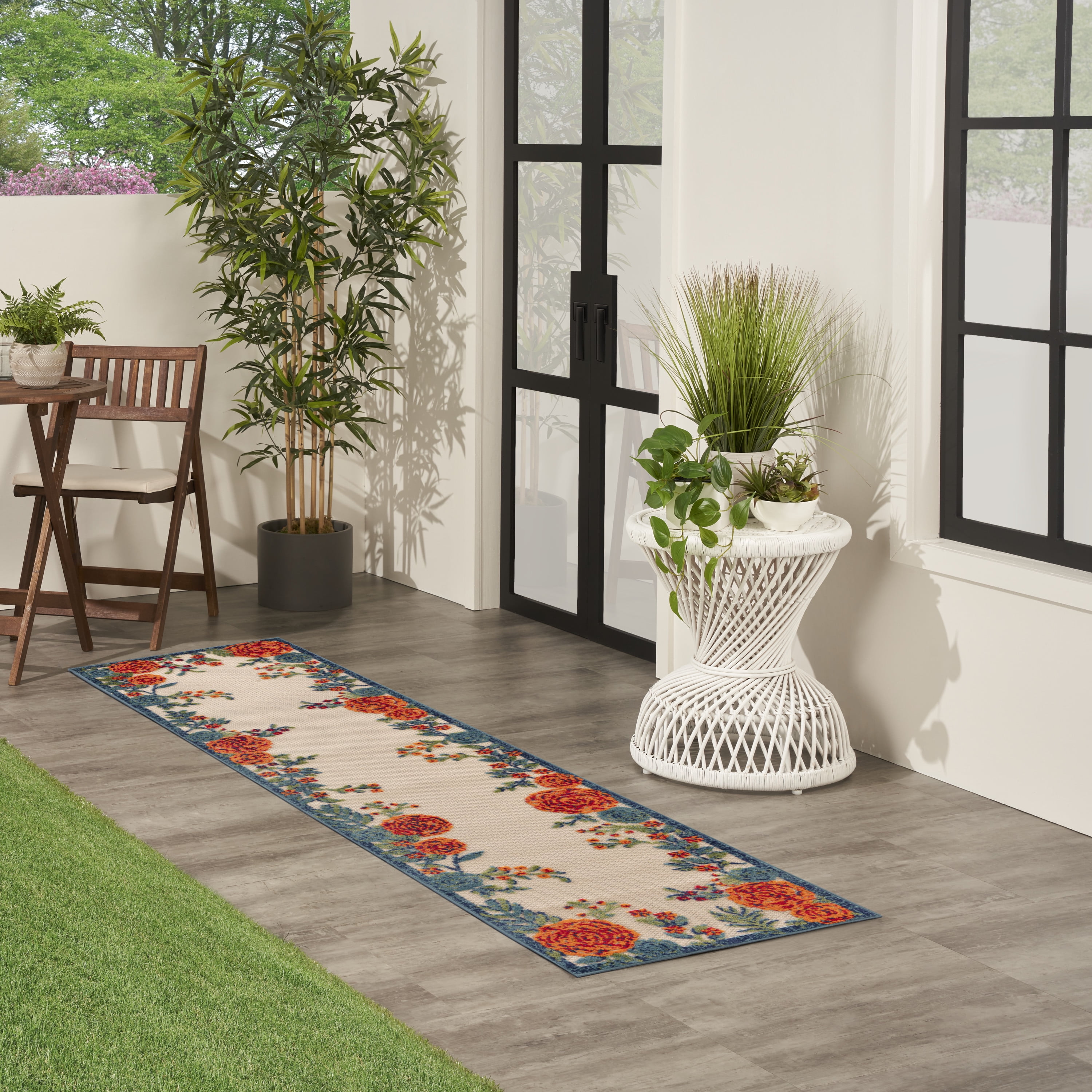 Nourison Aloha Indoor/Outdoor Ivory Multicolor 2' x 6' Area Rug (2x6)