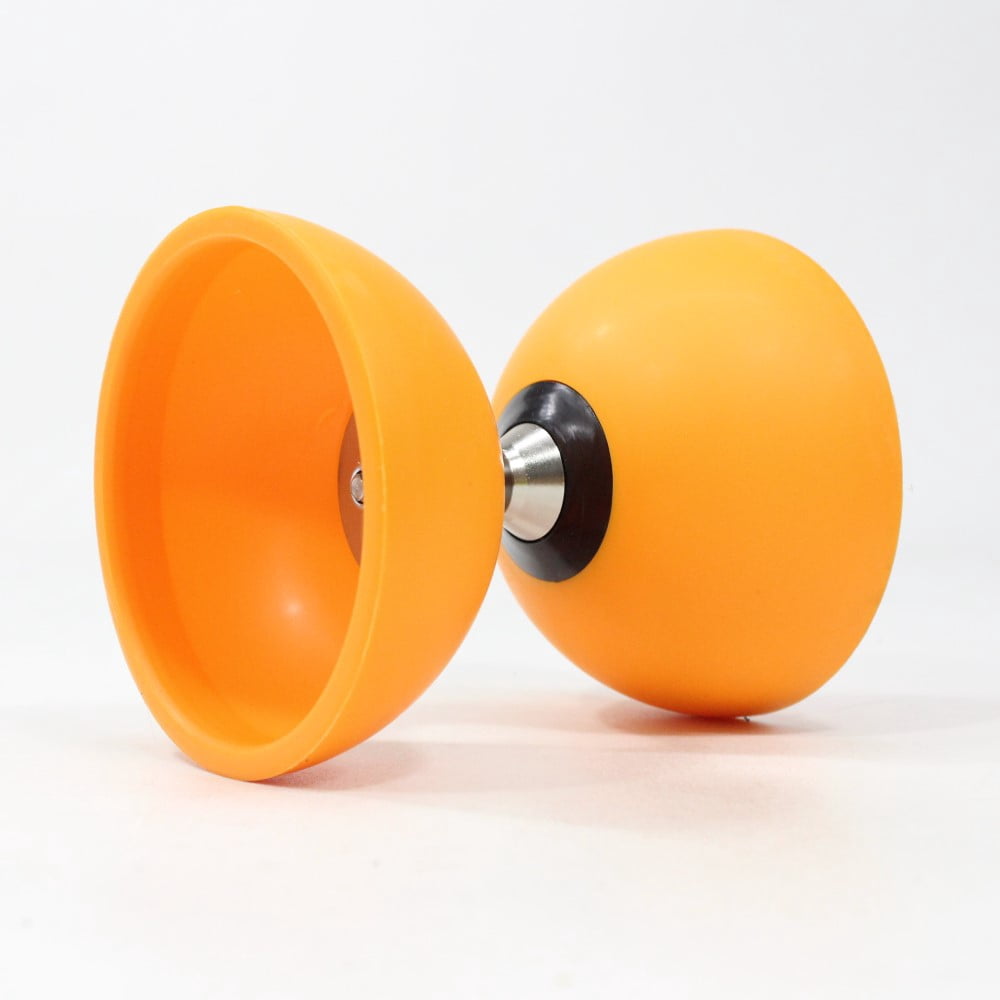 Zeekio Triumph Diabolo - Triple Bearing - Medium Rubber Diabolo (Orange)