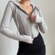 thumbnail image 2 of Chaqueta corta ajustada de estilo urbano para mujer, moda coreana, top corto con capucha de manga larga, sudadera con cremallera y canalé salvaje para mujer, 2 of 6
