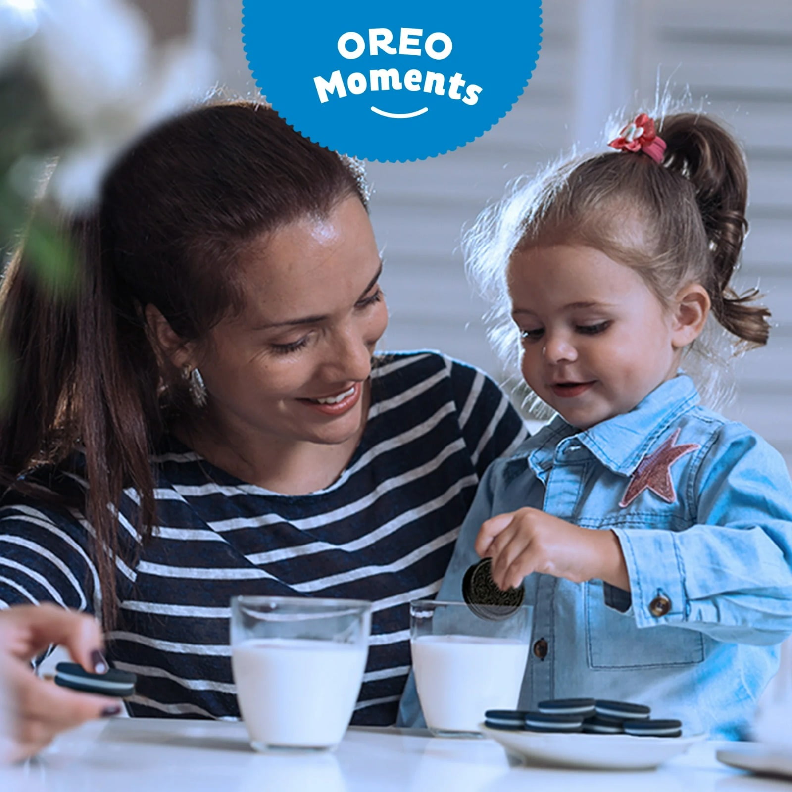 OREO Mega Stuf Chocolate Sandwich Cookies, Family Size, 17.6 oz (3 Pack)