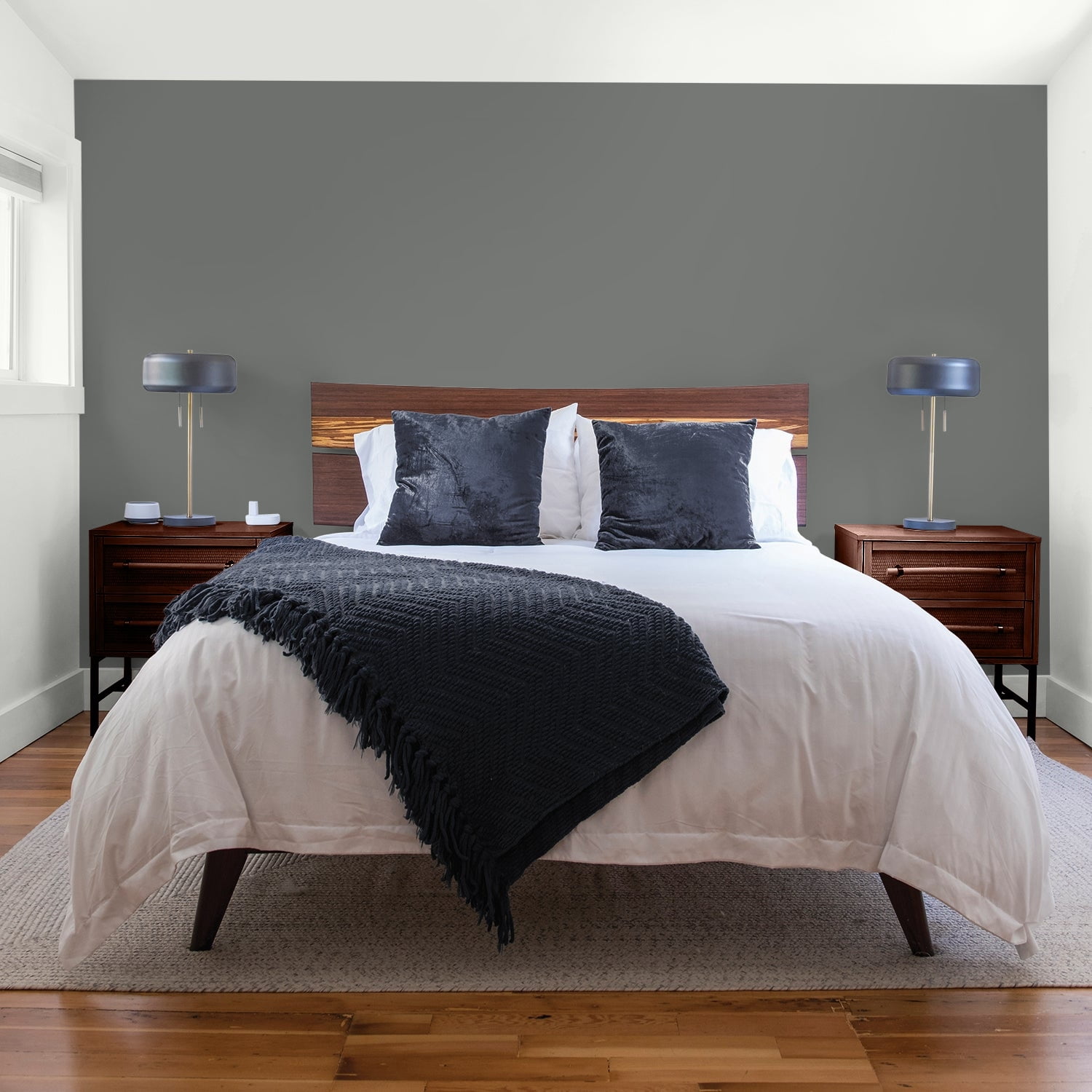 Glidden One Coat Interior Paint and Primer, Up in Smoke / Gray, 1-Quart, Flat