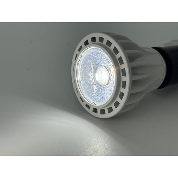 Rebaydo Par20 LED Bulb 16 Watt 100-277 VAC 24 Degree E26 (Color:White 6000K;)